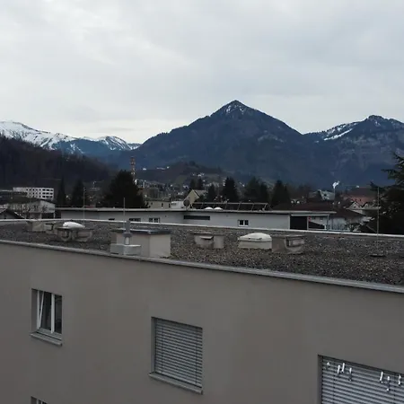 Crown Living Basic - Zentrale Mit Wlan, Kostenloser Parkplatz, Self Check-in, Ideal Fuer Feriengaeste Und Geschaeftsreisende Apartament Dornbirn